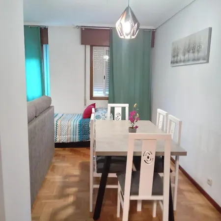 Casa Navarro Apartment *
